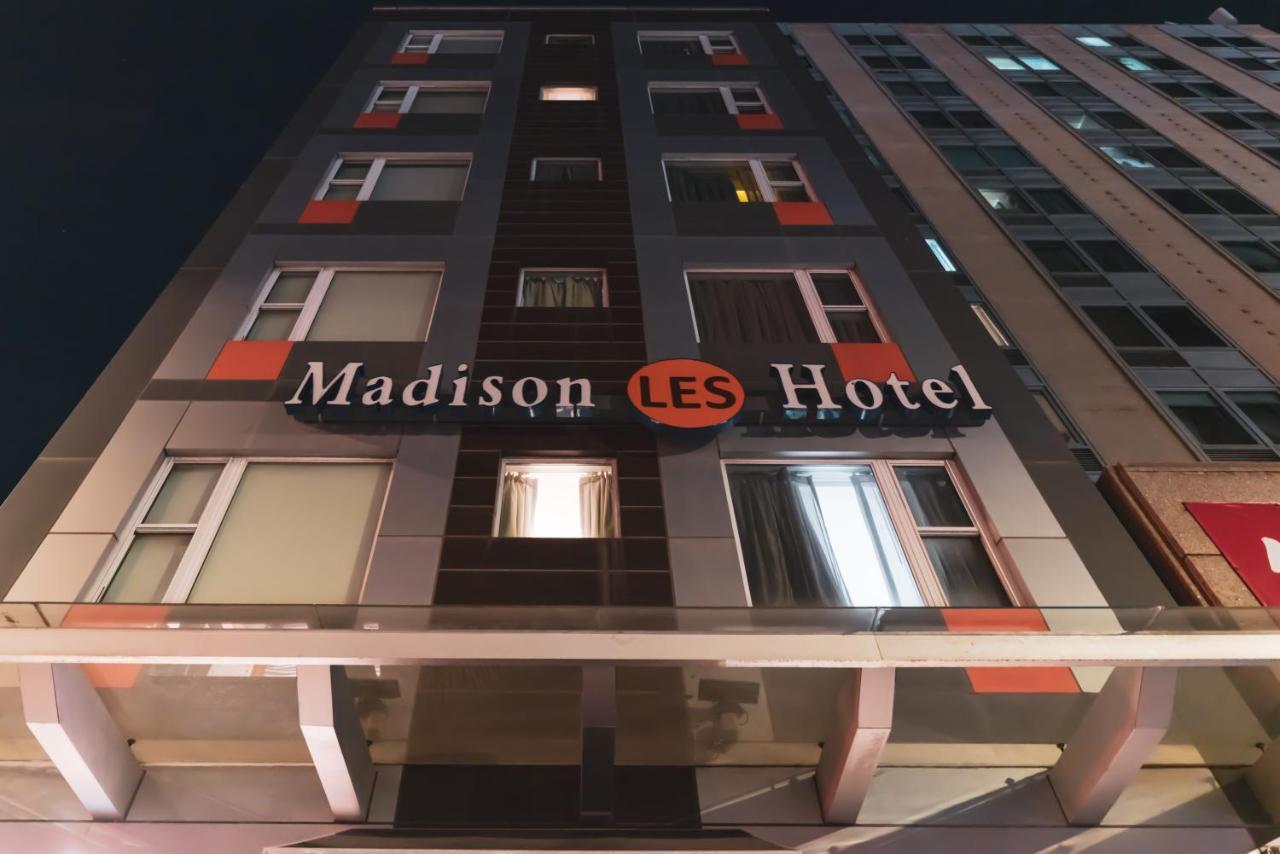 โรงแรมเมดิสัน แอลอีเอส นิวยอร์ก ภายนอก รูปภาพ